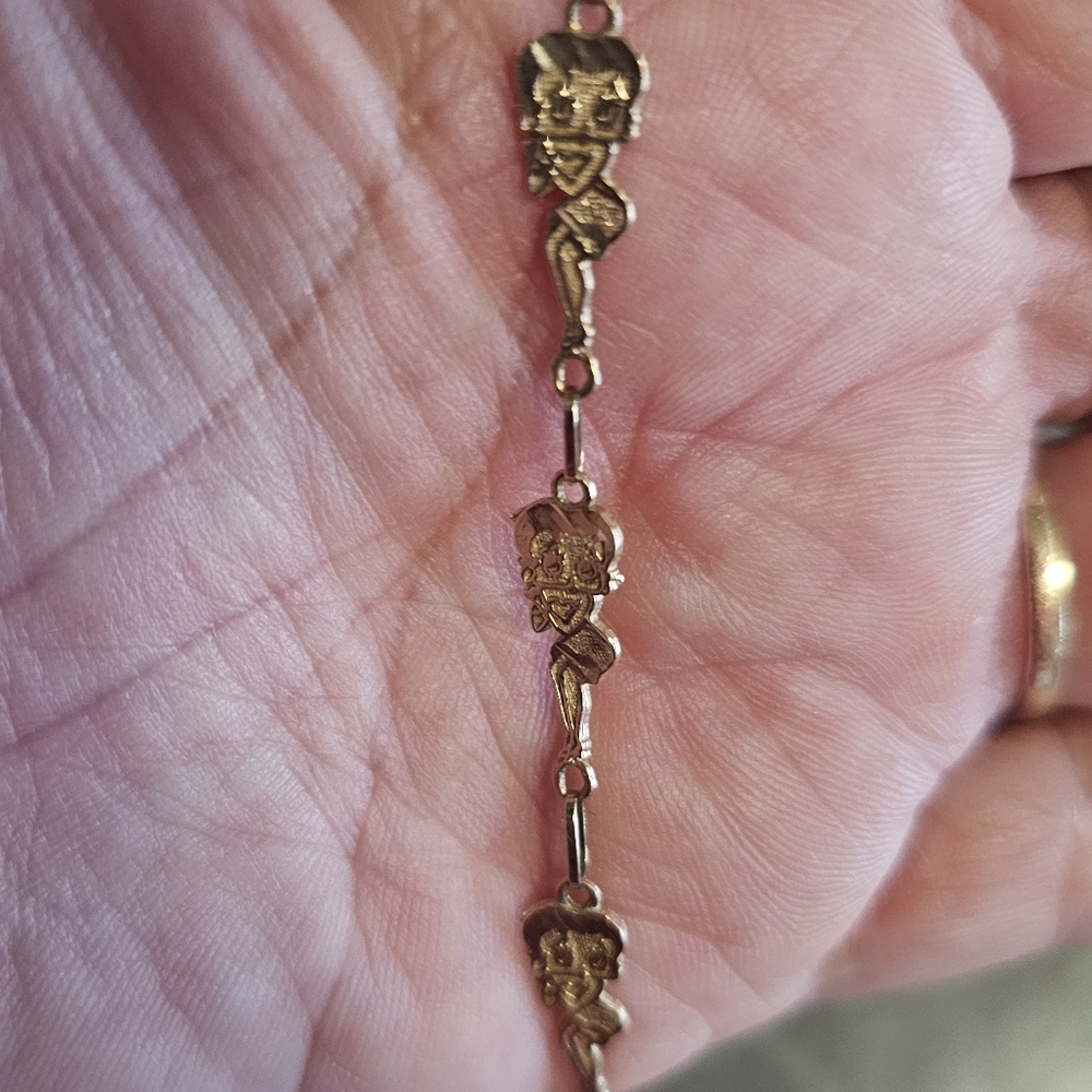RARE 10k Gold Betty Boop 8-Character Figural Link Bracelet Heavy Collector's Pie - Picture 4 of 8